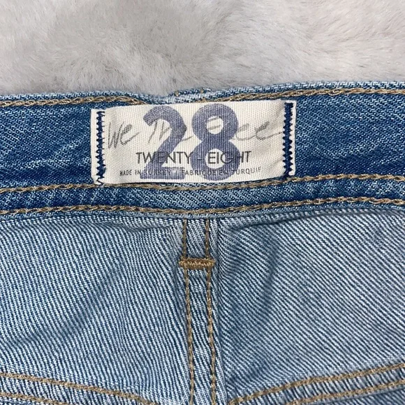 Free People Distressed Blue Jeans - Picture 10 of 11